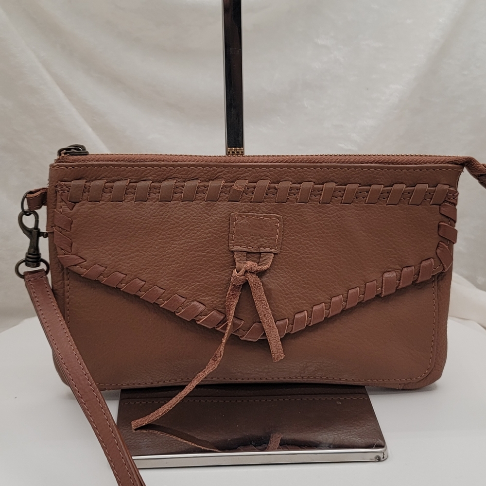 Lucky Brand Brown Leather Wallet Wristlet bag